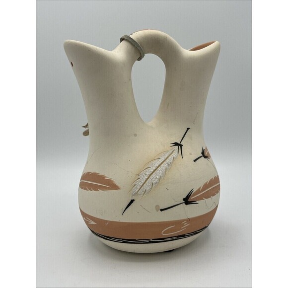 Native American Indian Pottery Feather Arrow Wedding Vase Signed Little Red - Picture 3 of 9